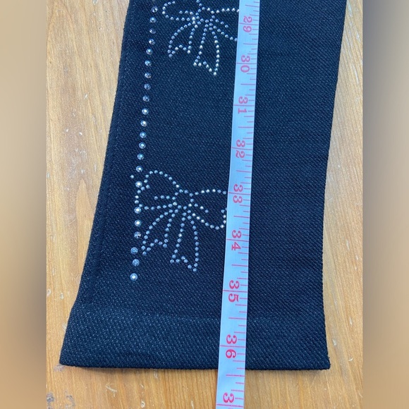 Black Bow Embellished Leggings - Picture 3 of 5